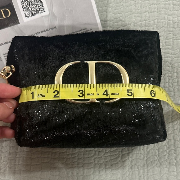 Dior Beaute Black Crossbody Bag with Gold Chain and Pearl strap accents - Picture 9 of 11